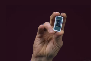 Первая материнская плата Intel Panther Lake