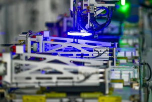 Китай утроит выпуск AI-чипов: Huawei и SMIC усиливают позицииКитай утроит выпуск AI-чипов: Huawei и SMIC усиливают позиции